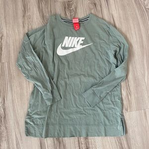 Nike long sleeve